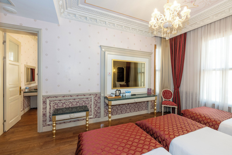 Bedroom 4, Meserret Palace Hotel, Fatih