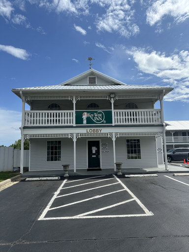 Exterior & Views 5, Key West Inn - Clanton, Chilton