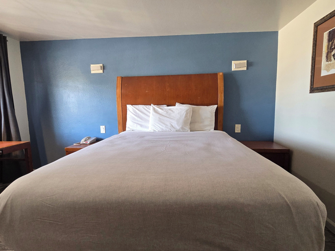 Bedroom 2, Peach City Inn - Marysville Yuba City, Yuba