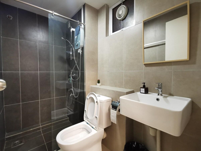 Bathroom 5, Homexuite Vacation @ Sri Indah 2, Sandakan