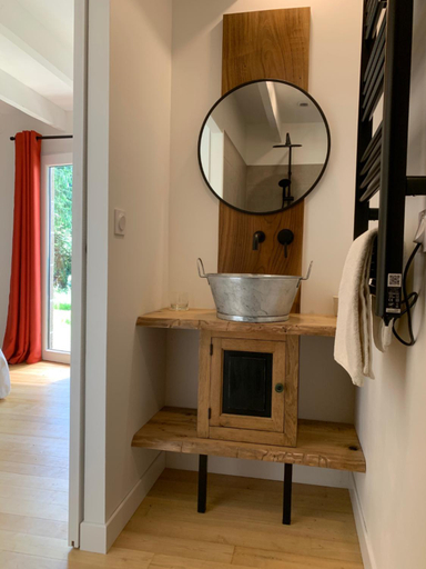 Bathroom 3, Aux Logis de Fonfroide Chez Mylene & David, Cantal
