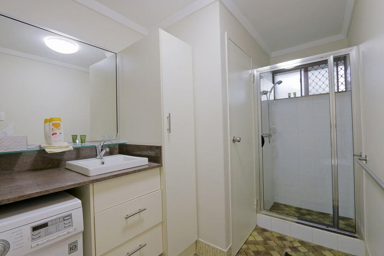 Others 5, Parkline Accommodation, Perth
