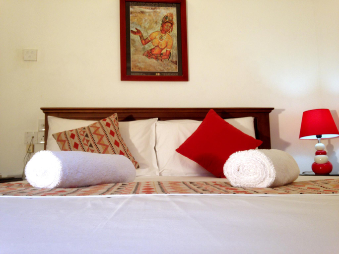 Bedroom 3, Kandy Moon Hills Hotel, K.F.G. & G. Korale