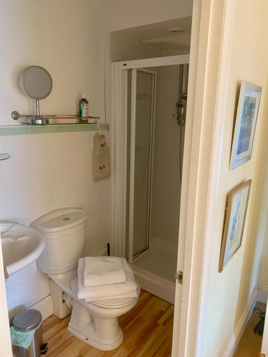 Bathroom, Abbey and Esk Bed and Breakfast, North Yorkshire