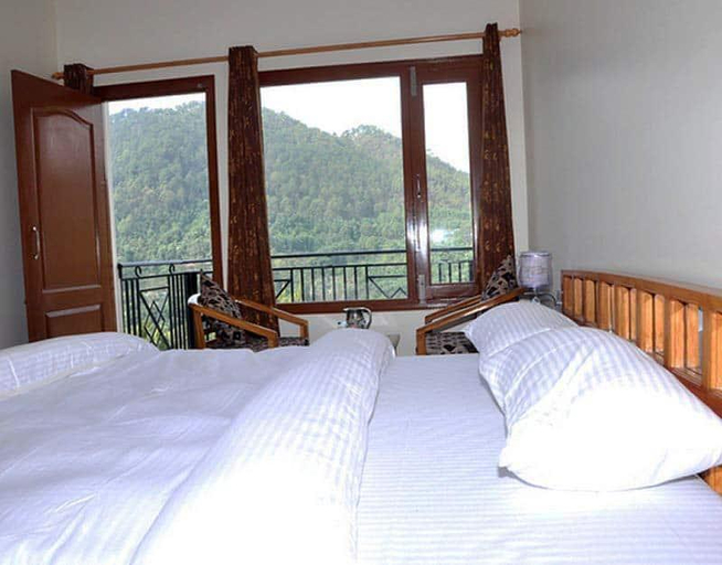 Bedroom 3, hotel apple inn, Nainital