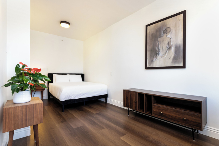 Bedroom 2, The Nirvana Apartment Hotel, Los Angeles