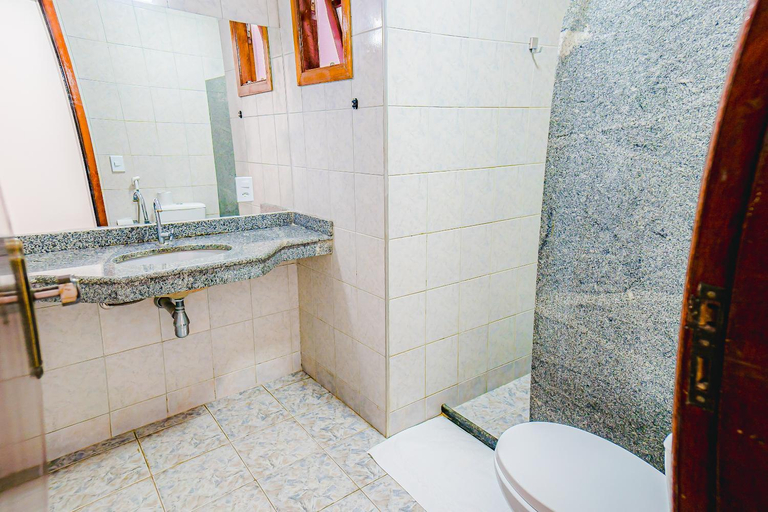 Bathroom 3, Bem Bahia Hotel - Rede Bem Bahia, Santa Cruz Cabrália