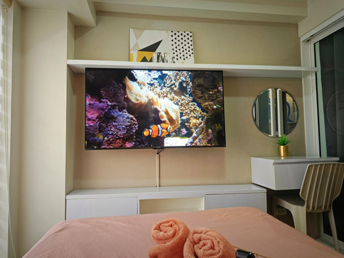 Others 2, Condominium, Pasay City