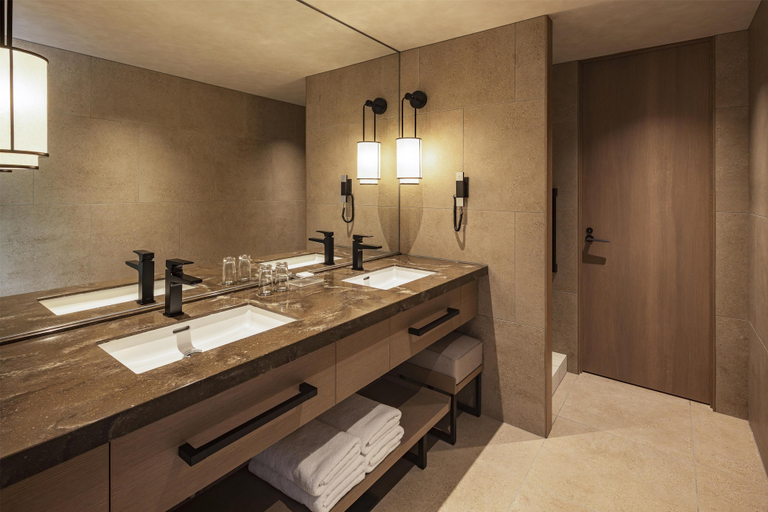 Bathroom 4, Grand Hyatt Fukuoka, Fukuoka