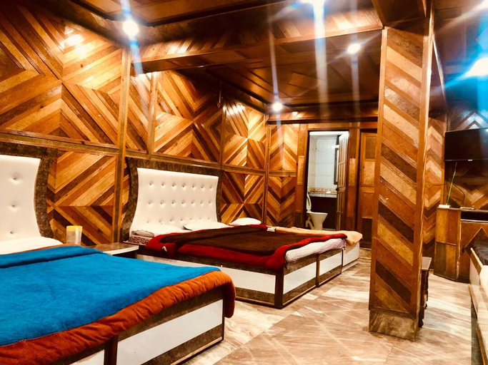 Others 5, Hotel suntejplaza, Nainital