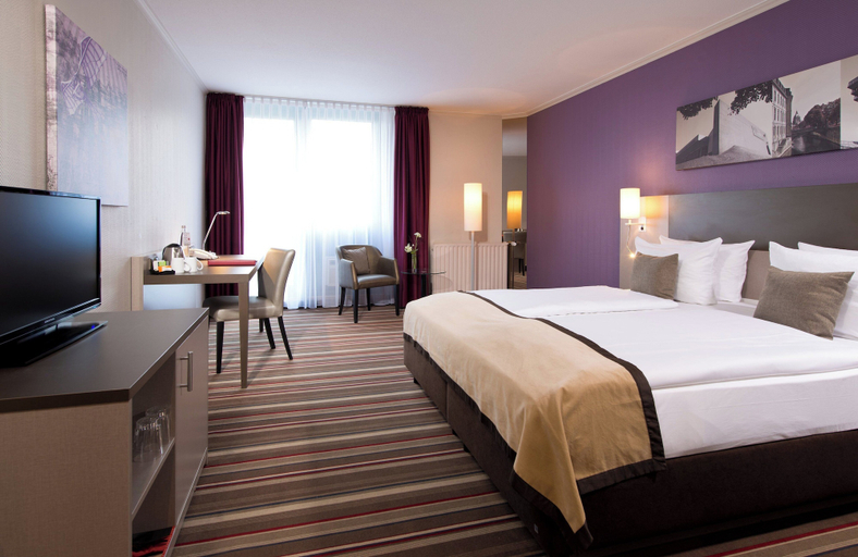 Bedroom 4, Leonardo Hotel Hannover Airport, Region Hannover