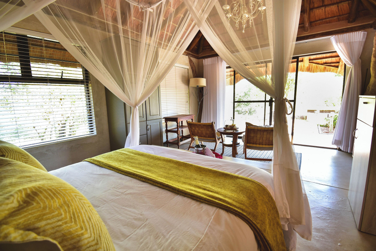 Bedroom 4, Mohlabetsi Safari Lodge, Mopani