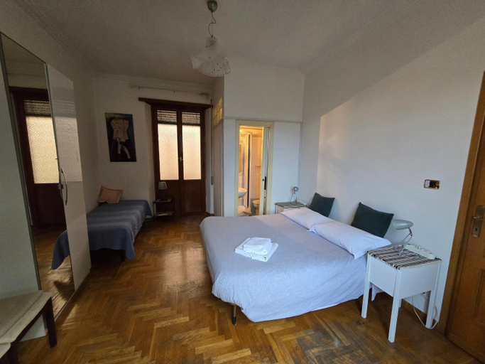 Others 5, Appartamento Esquilino di Yan, Rome
