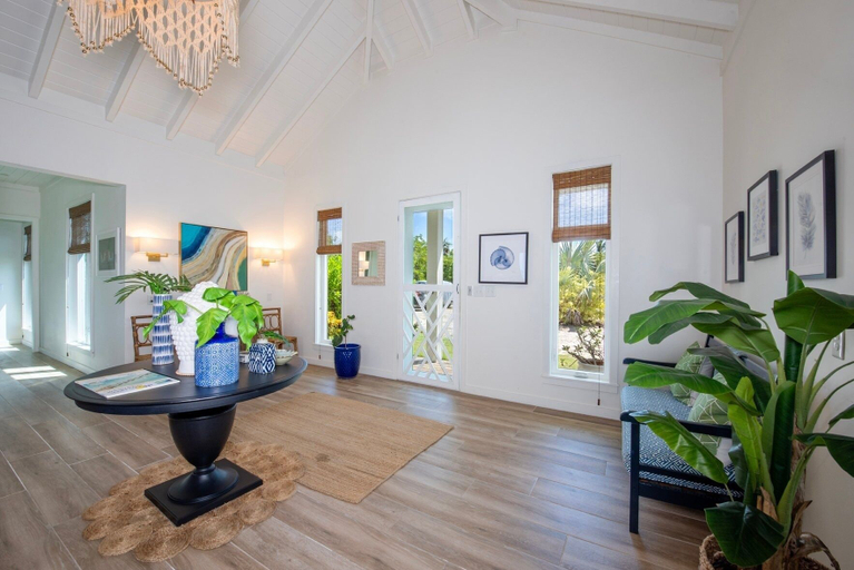 Others 5, Azure 3 Bedroom Home