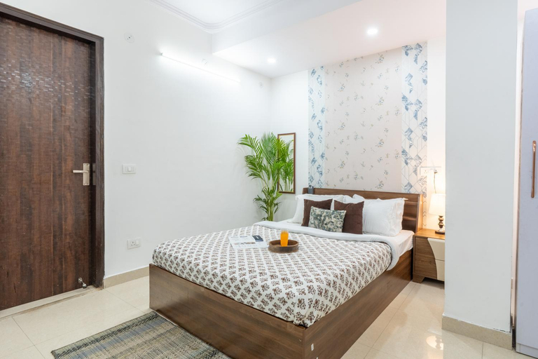 Bedroom 3, Homlee-Vintage 2BHK Apt Near Central Delhi, Delhi