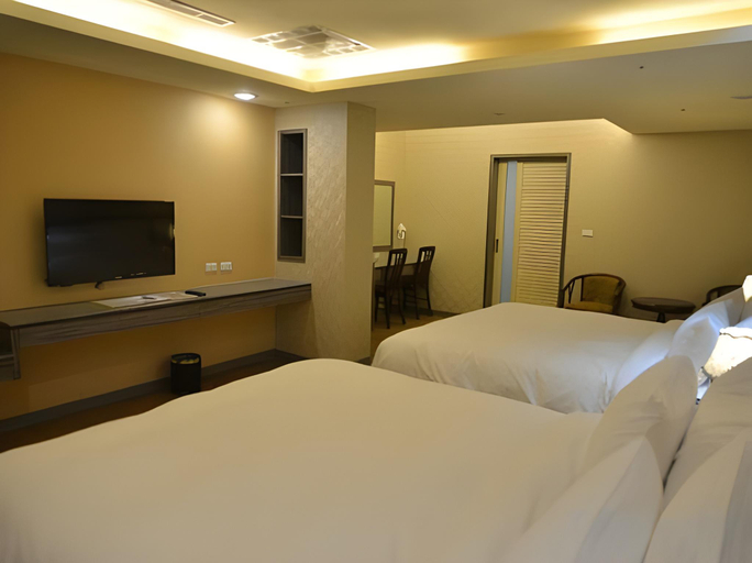 Bedroom 2, Mao Hua Motel, Taichung