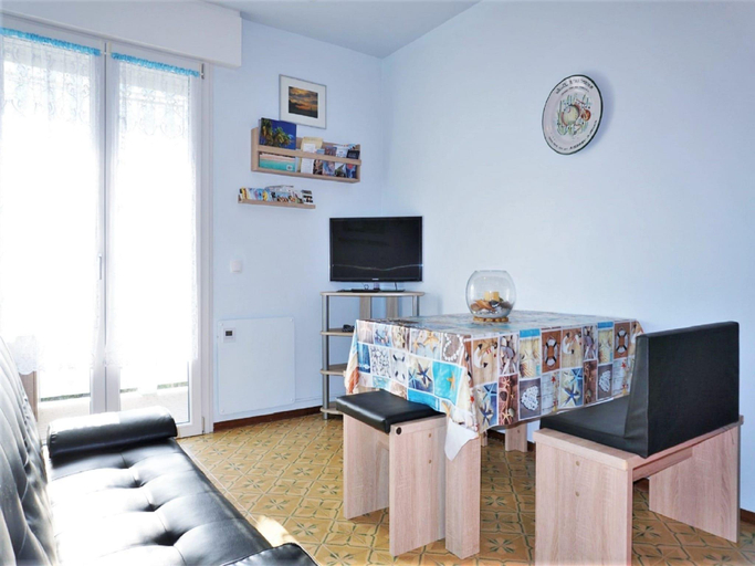 Others 5, Holiday Home in Caorle near Beach, Venezia