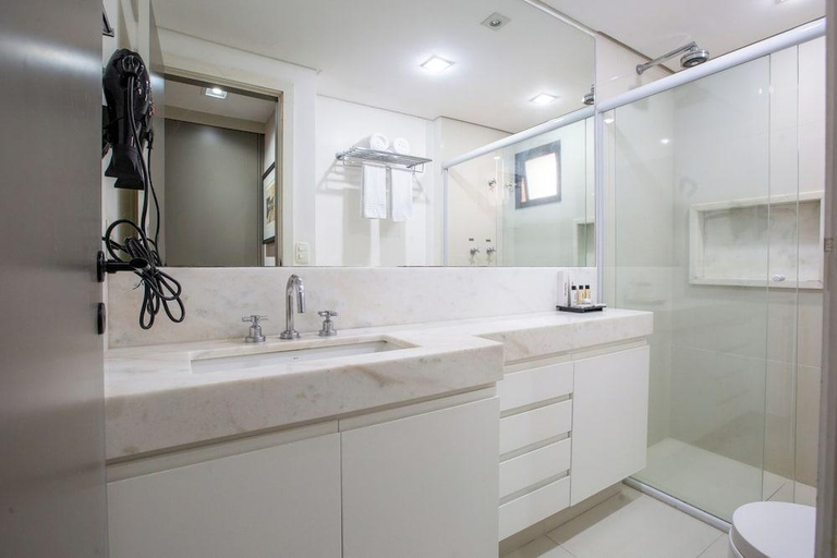 Bathroom 4, Hampton Park Sao Paulo Jardins, São Paulo