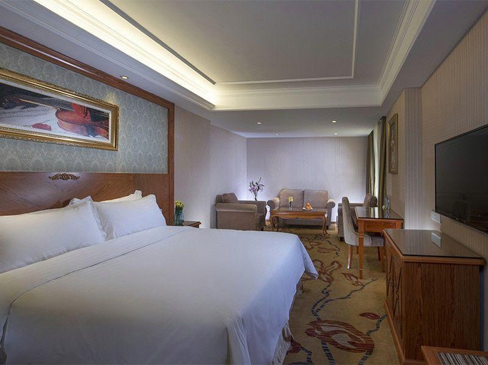 Bedroom 2, Vienna Hotel Shenzhen Mix City Branch, Shenzhen