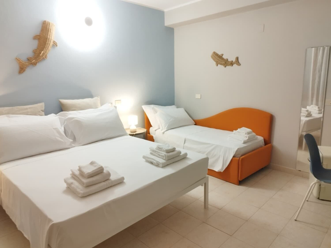 Bedroom 4, Hotel Sole, Grosseto