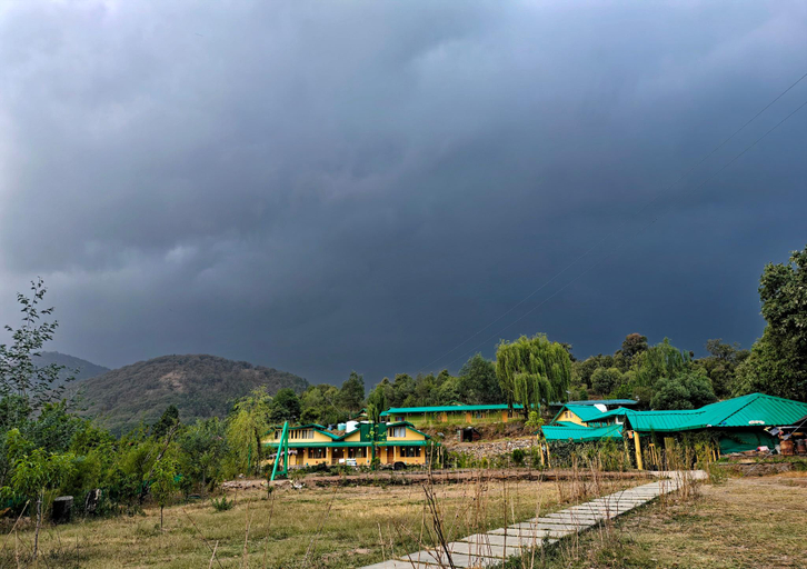 Others 4, Silver Cloud Cottage Pangot, Nainital