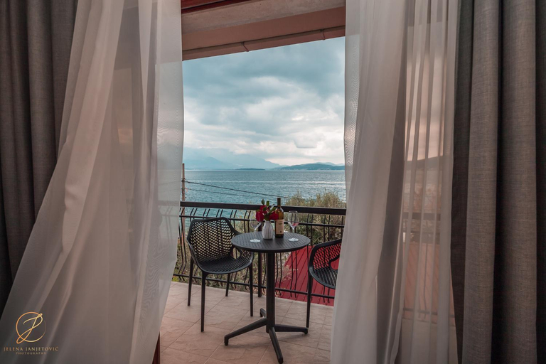 Others 2, Barka B'n'B - Elegant Seaview Rooms
