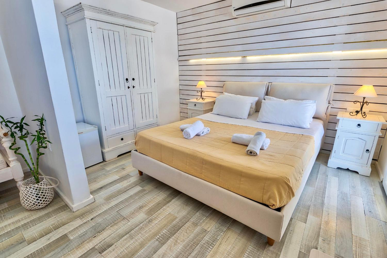 Bedroom 3, With-inn Mykonos Suites, South Aegean