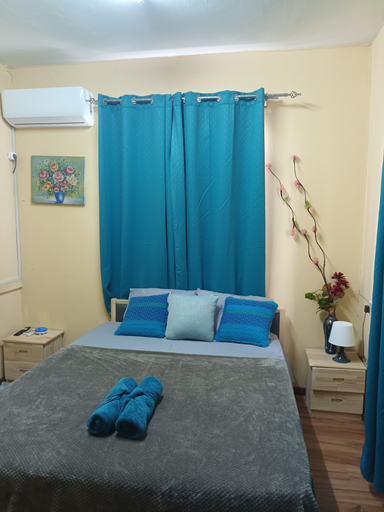 Bedroom 5, City Lodge