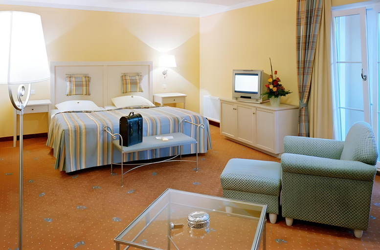 Bedroom 4, Hotel Ampervilla, Freising