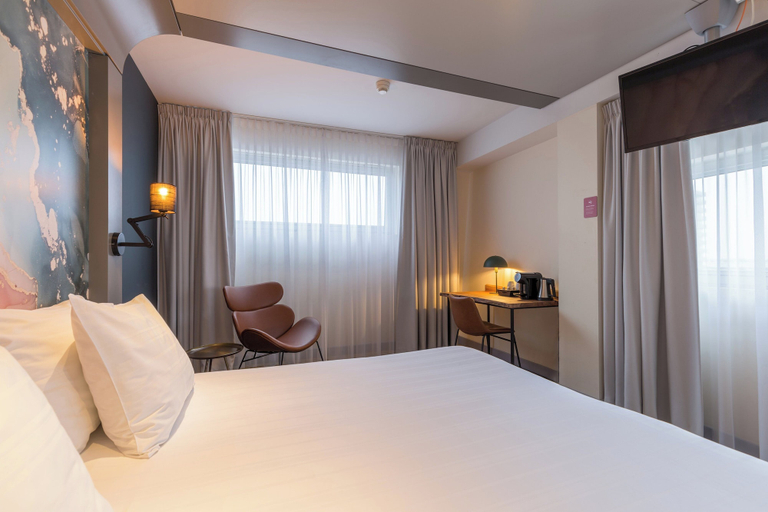 Bedroom 3, Leonardo Hotel Almere City Center, Almere