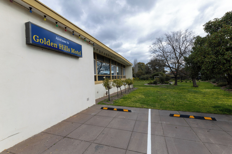 Exterior & Views 2, Golden Hills Motel, Gr. Bendigo - Central