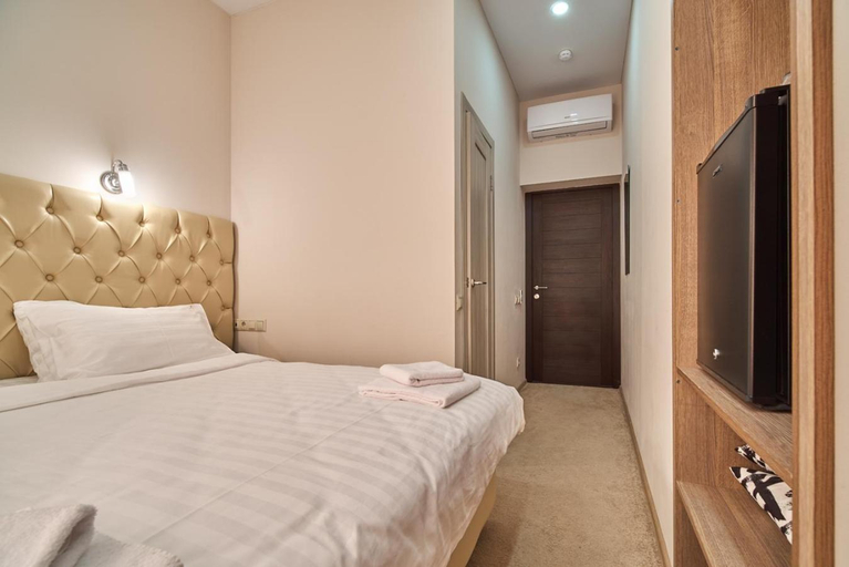 Others 5, Lubyanka Rooms, Central