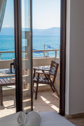 Others 3, Argo Rooms-Papadakis, Crete