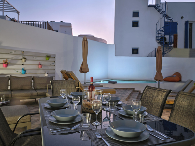 Food & Drinks, Colors In Naousa, South Aegean