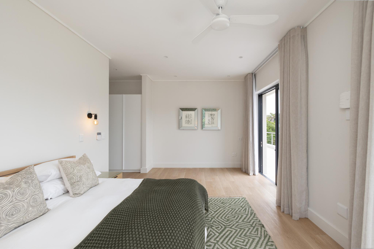 Bedroom 2, Sunset Villa - Luxury Villa 150m from the beach, Eden