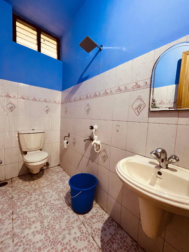 Bathroom 3, Santa Maria Hostel Kovalam, Thiruvananthapuram