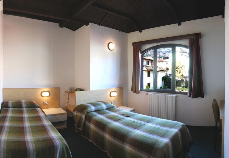 Bedroom 2, Hotel Eden, Verbano-Cusio-Ossola