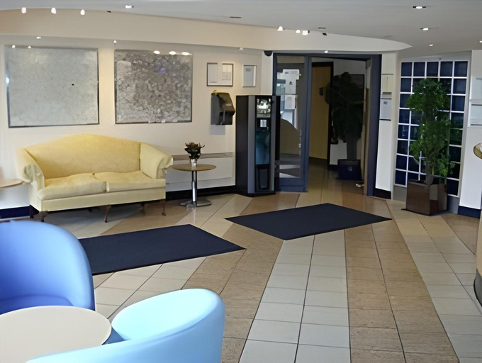 Public Area 3, B&B Hotel Manchester SportCity, Tameside