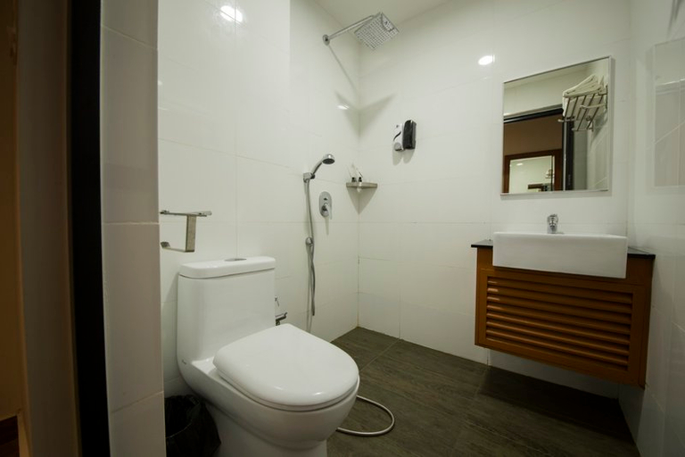 Bathroom 4, The Point Boutique Hotel By Zuzu, Johor Bahru