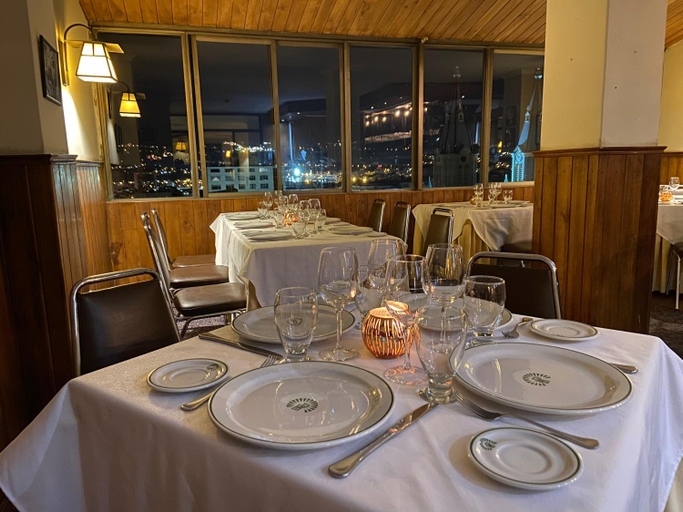 Food & Drinks 3, Hotel NASS Continental, Cuenca