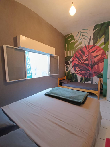 Bedroom 3, Palta Hostel, Montevideo