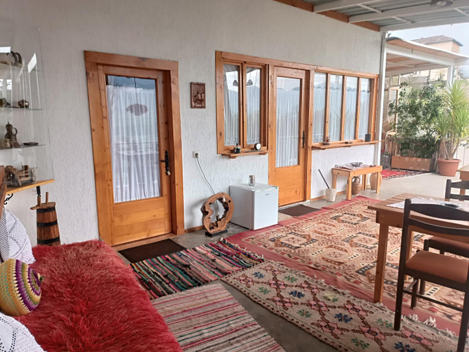 Others 3, TeArra GuestHouse, Gjirokastrës
