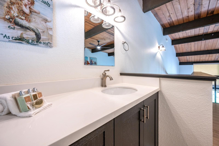 Bathroom 4, Napili Point Collection by KBM - 2 Units on same floor (C42/C43), Maui