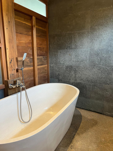 Bathroom 4, RUMAH KAYU RESORT, Gianyar