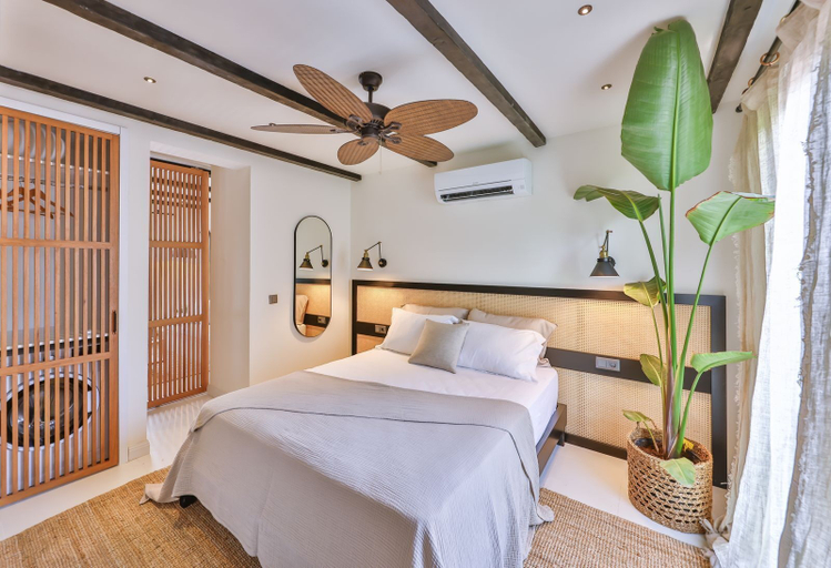 Bedroom 2, K-Log Studios, Kaş