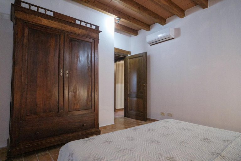 Bedroom 3, Agriturismo Niccoland, Grosseto