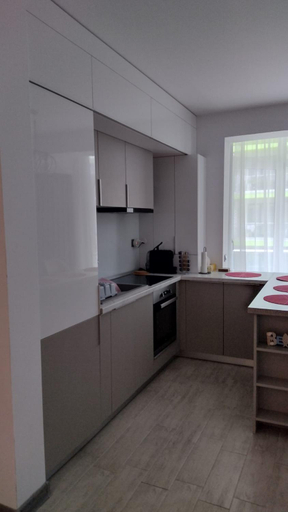 Others 4, AMRA APART - Complex Alezzi, Navodari