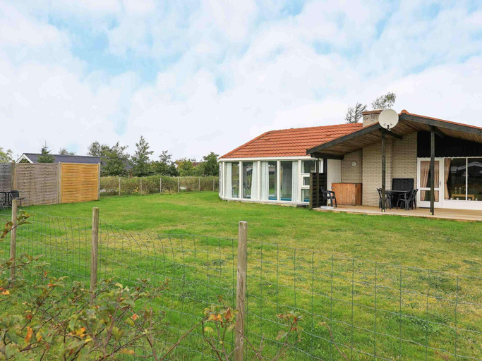 Others 5, 6 Person Holiday Home in Ulfborg, Holstebro