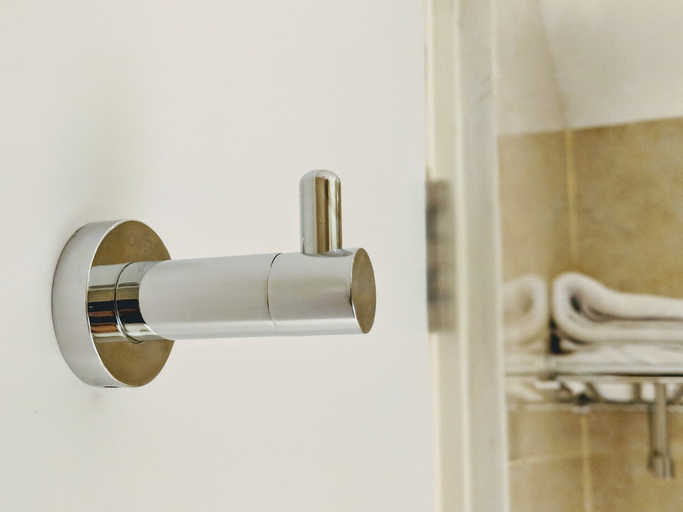 bathroom 8