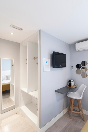Others 3, 8Rooms Madrid, smart self check-in rooms, Madrid